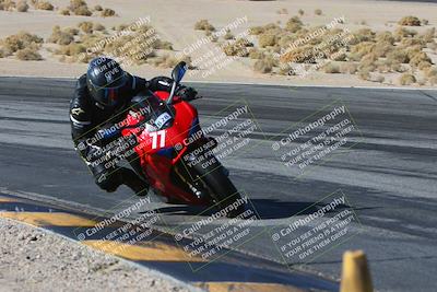 media/Dec-05-2024-Racers Edge (Thu) [[e102e0690b]]/3-B Group/Session 2 (Turn 12 Inside)/